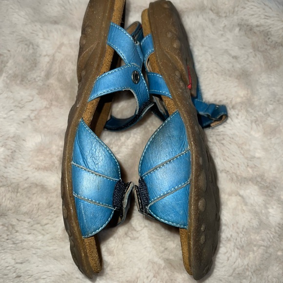 Women’s Wolky sandals size 37 or size 6 - Picture 3 of 6
